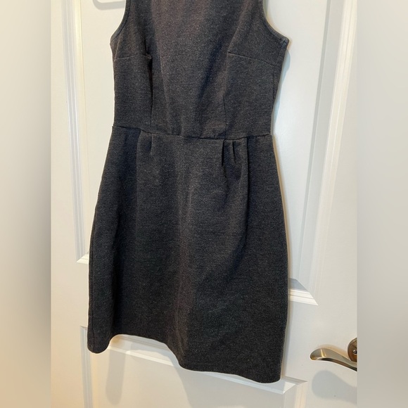 Old Navy Dark Grey Sleeveless Fit and Flare Dress Size XS - Picture 4 of 12